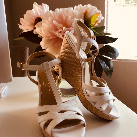 Jessica Simpson Wedges - Picture 1 of 3